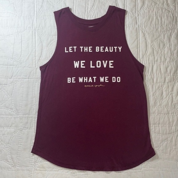 Spiritual Gangster Maroon Soft Tank Top M Beauty Quote Sleeveless Workout Tee - Picture 2 of 8